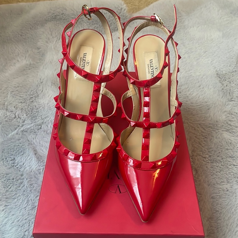 Red Valentino Rockstar like new